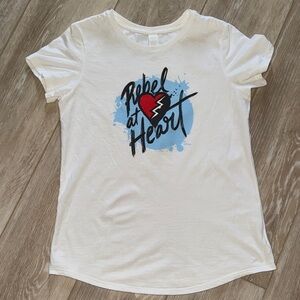 Descendants Rebel at Heart White Graphic Tee with Heart Design